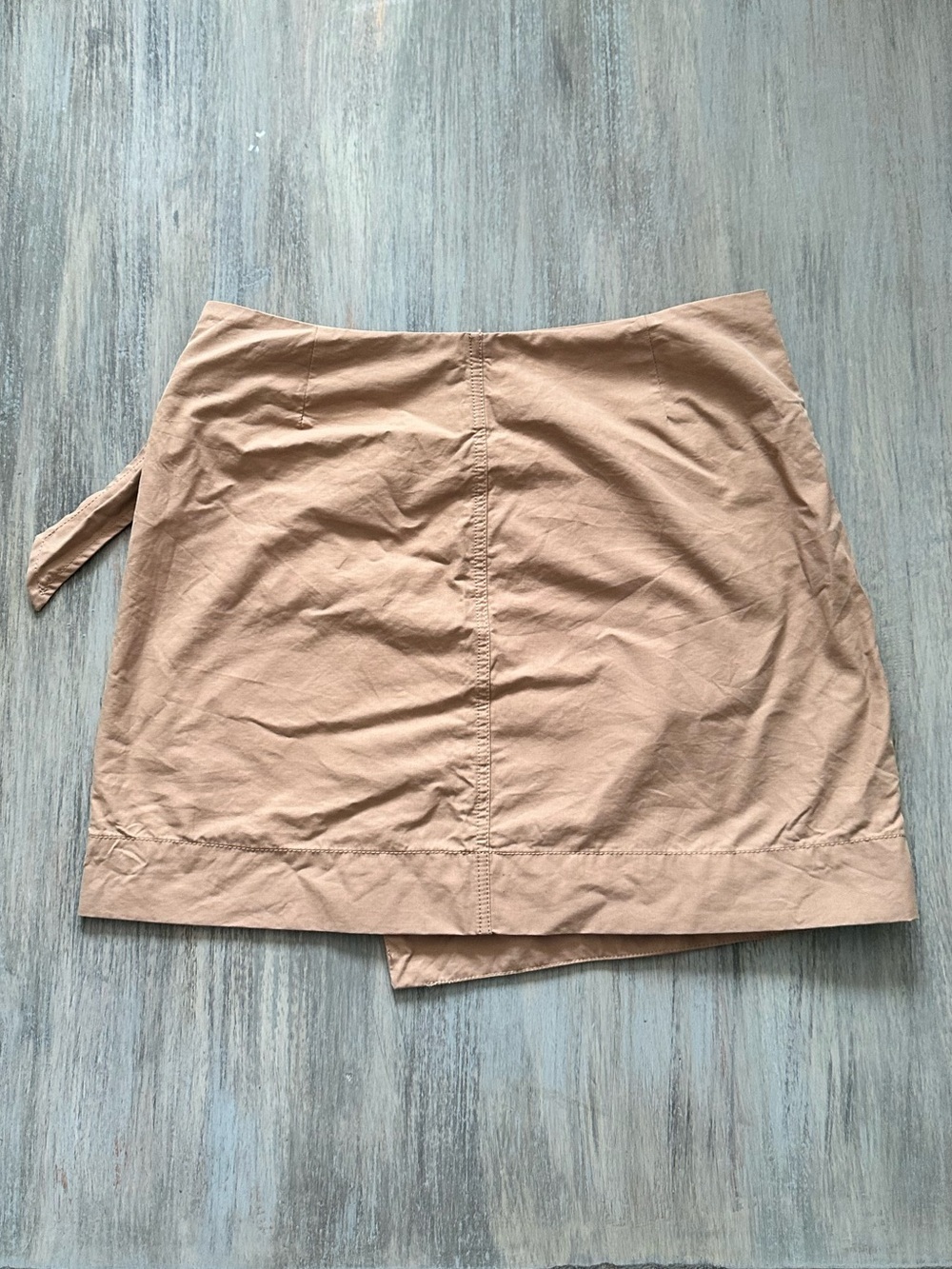 Calvin Klein Jeans Women’s Wrap Mini Skirt with Side Ring - Picture 7 of 8